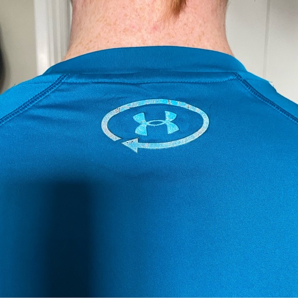 Lightning blue sports top - Picture 2 of 3